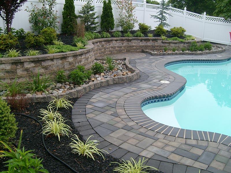 Mike’s Hardscapes