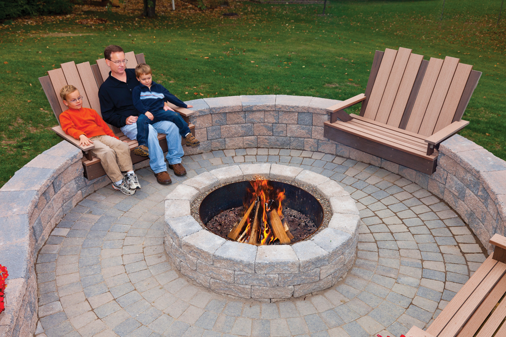 Rustic Double Face Wall and Fire Pit