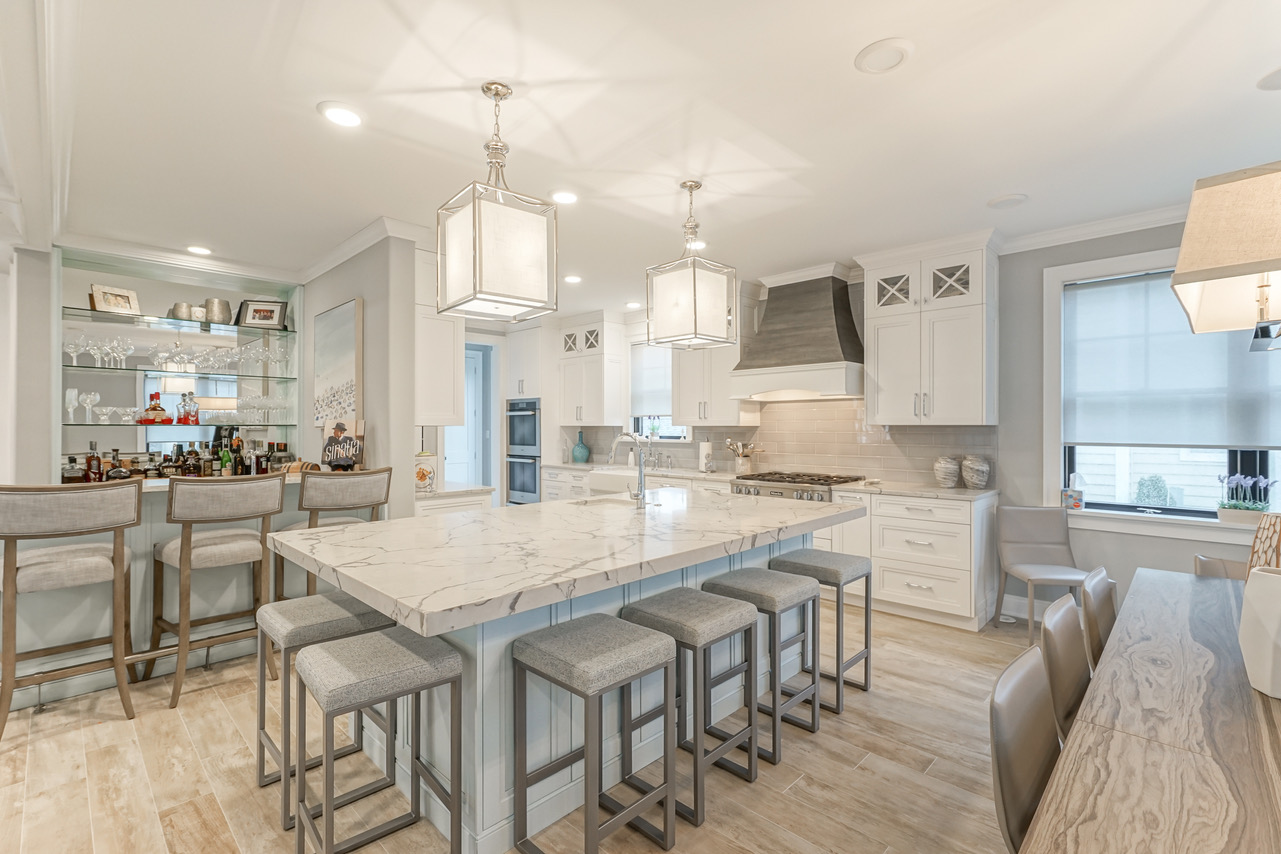 Kitchen Remodeling by Cabinet Tree Design Studio